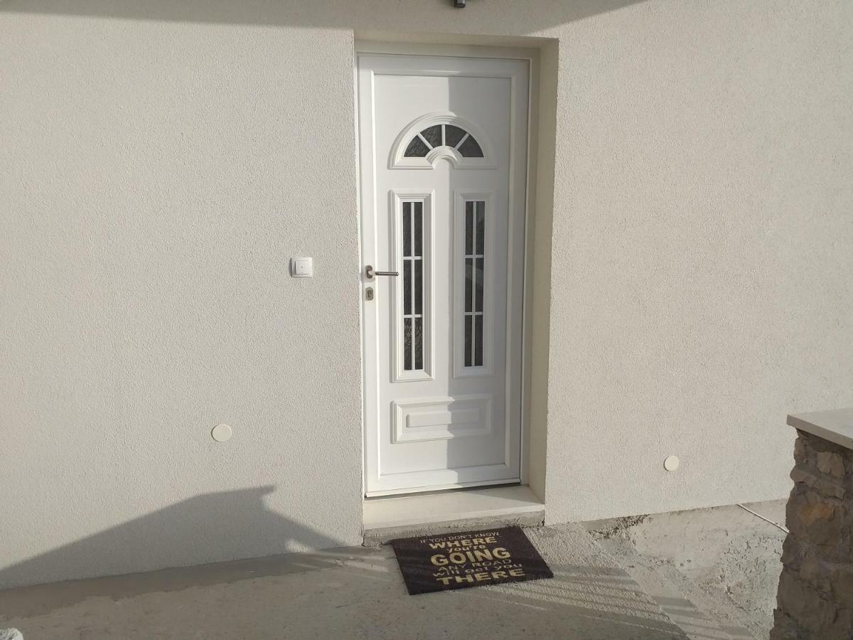Apartment Zaklopatica Lastovo ภายนอก รูปภาพ